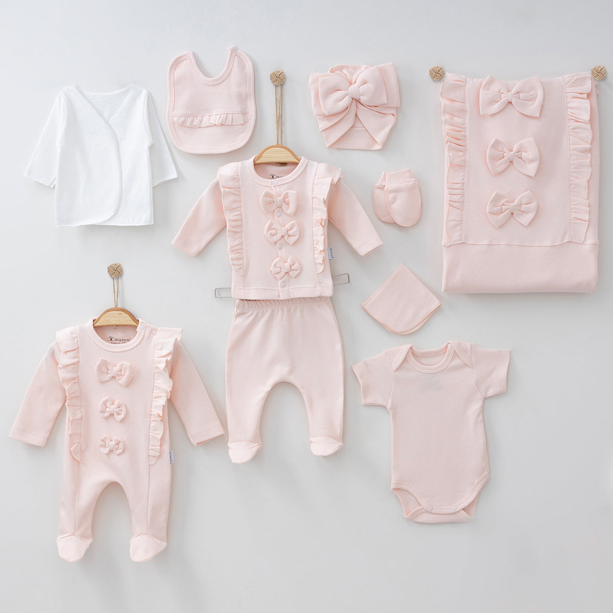 Newborn set 10 pieces. Old pink "bows" -3005