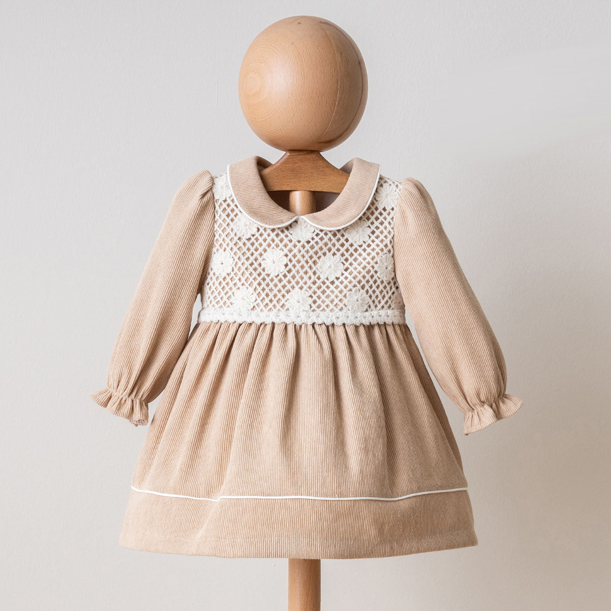 Baby Mädchen Kleid aus Cord mit gehäkeltem Oberteil-4166