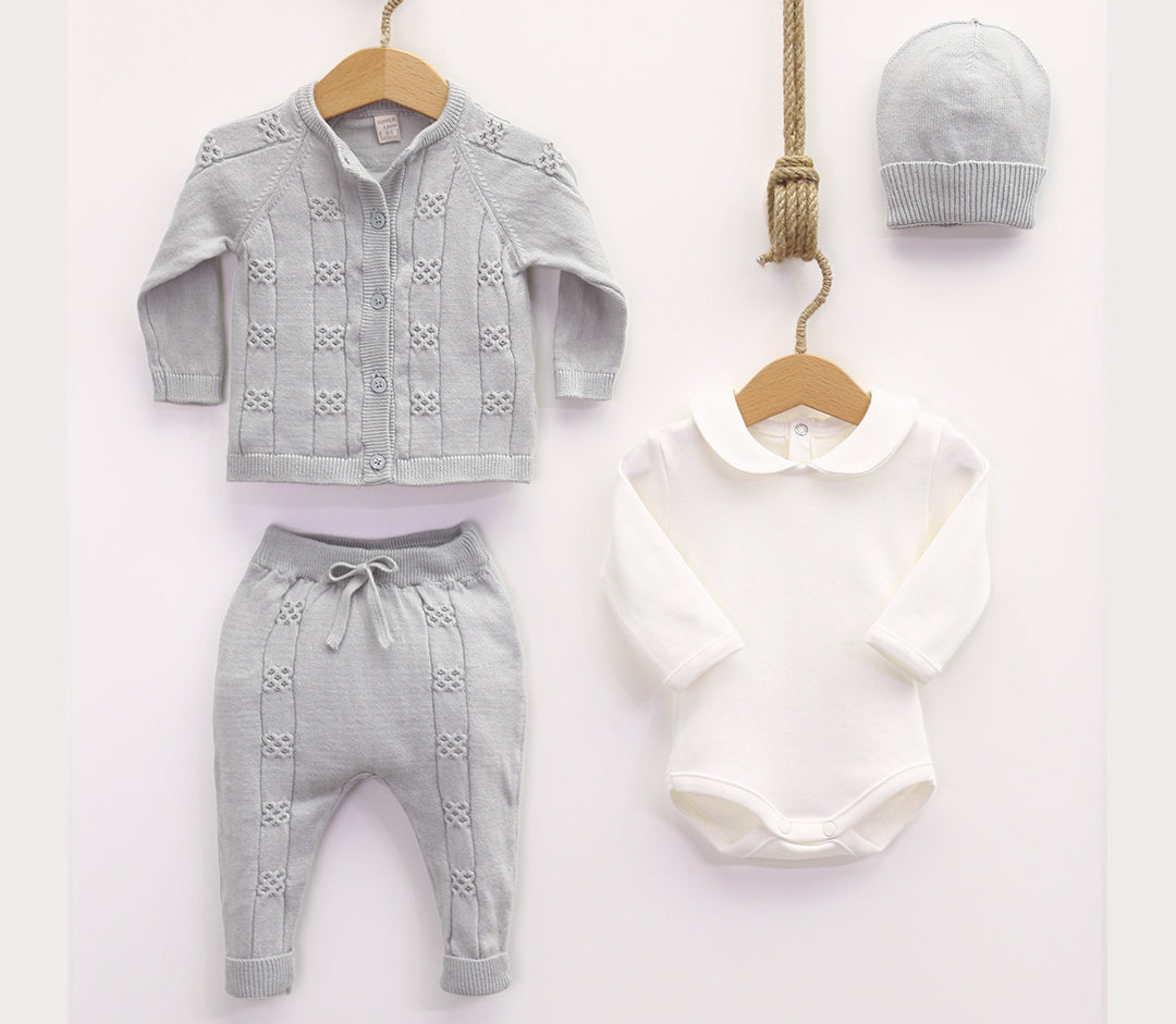 Nipperland 4 pieces. Set made of pure organic cotton in different colors -7057