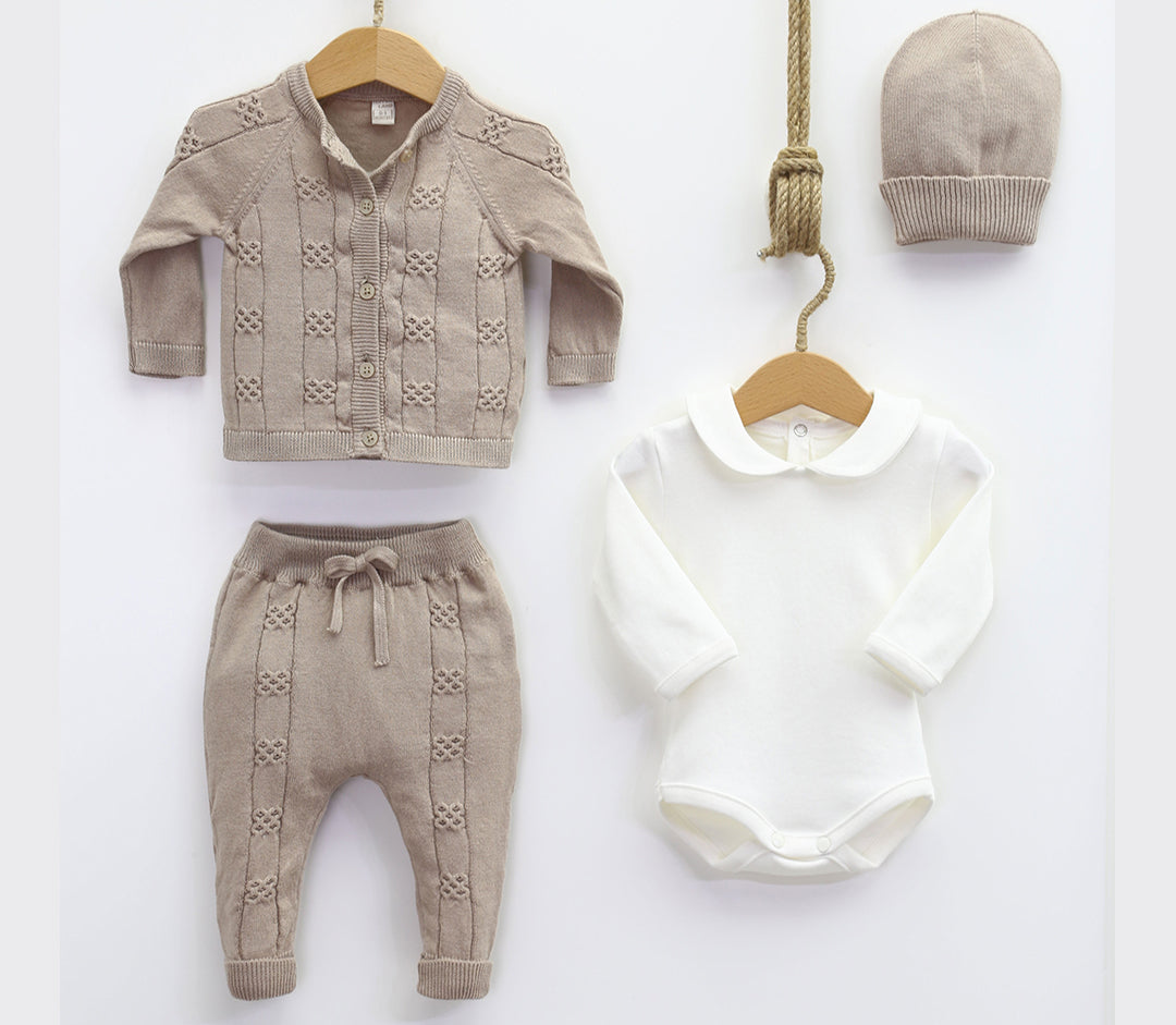 Nipperland 4 pieces. Set made of pure organic cotton in different colors -7057